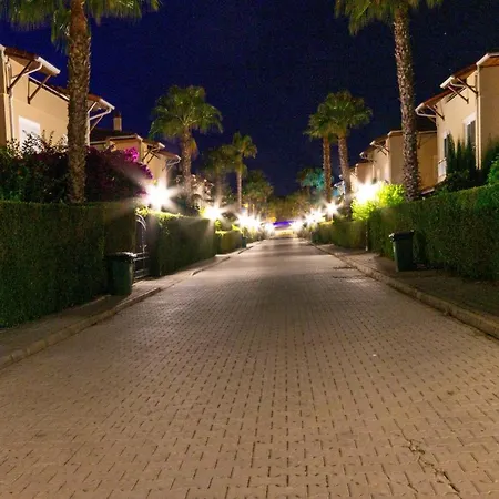 Villa Paradise Town Alison
